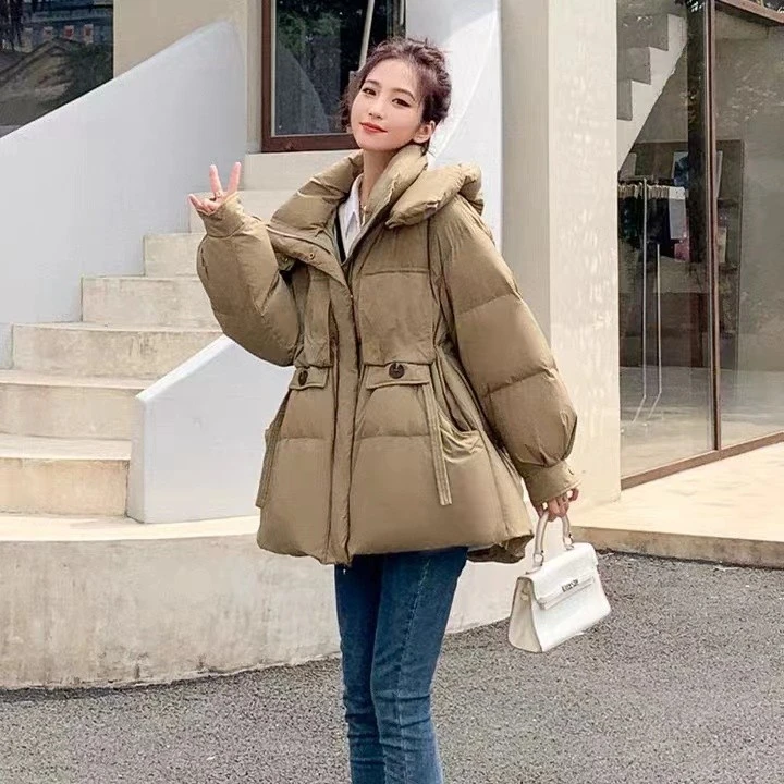 YAYA/鸭鸭2023年冬季新款连帽设计宽松韩版羽绒服外套YE2B608681E