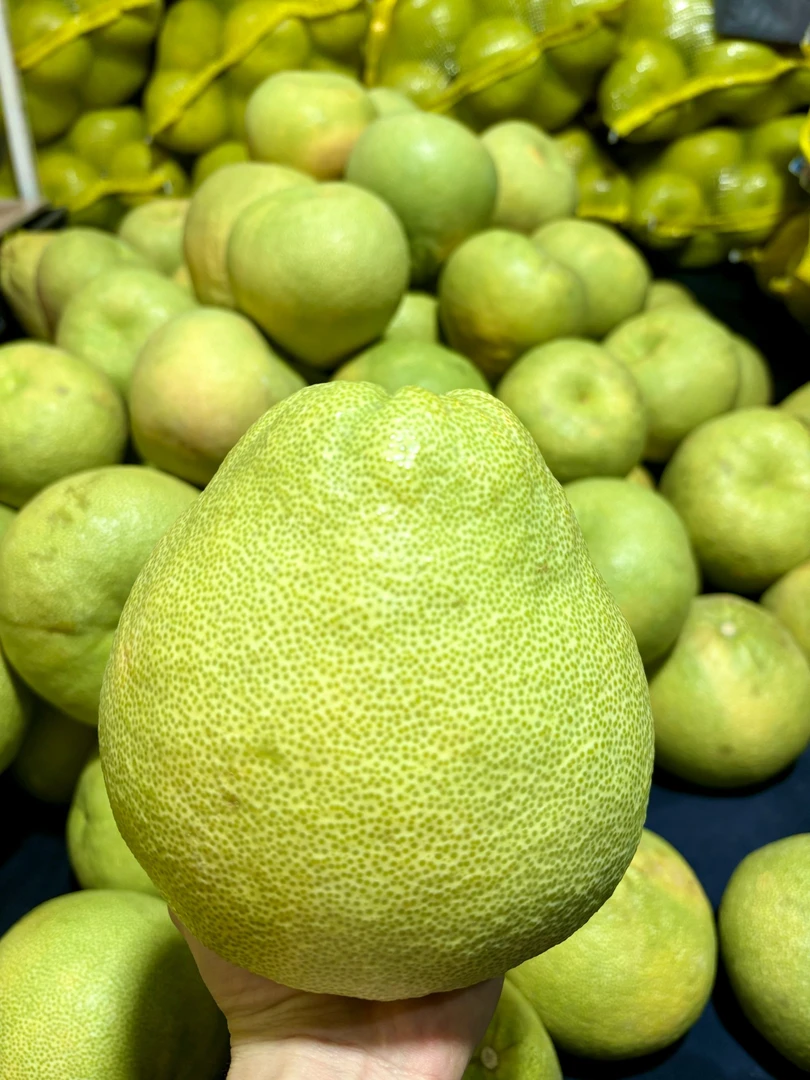 无洞果尾货处理  果型不挑 介意勿拍）度尾红心文旦柚