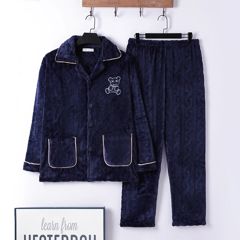 秋冬新款加厚法兰绒男士家居服大码珊瑚绒保暖青中年开衫睡衣套装