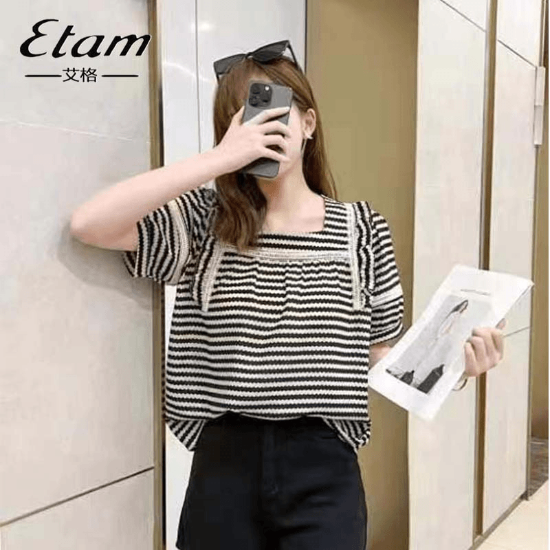 Etam/艾格宝藏衣橱木耳边条纹洋气小衫女夏新款蕾丝拼接方领上衣