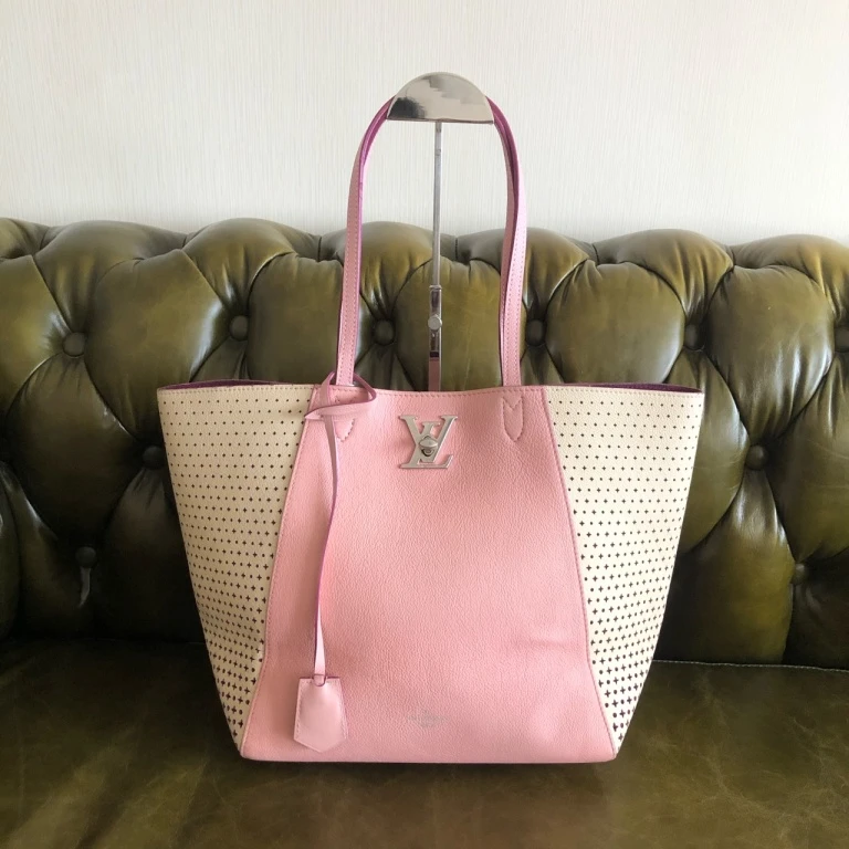 95新 LouisVuitton/路易威登 安洁利严选LV镂空托特包WHZ406160H