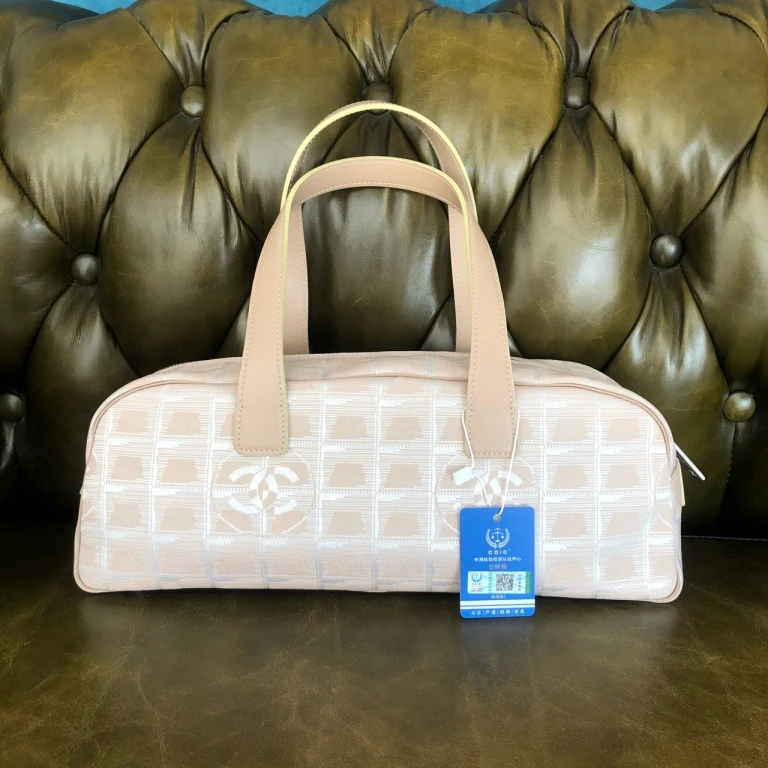 95新 Chanel/香奈儿 安洁利严选 CHANEL象牙白色手提包WHZ409361