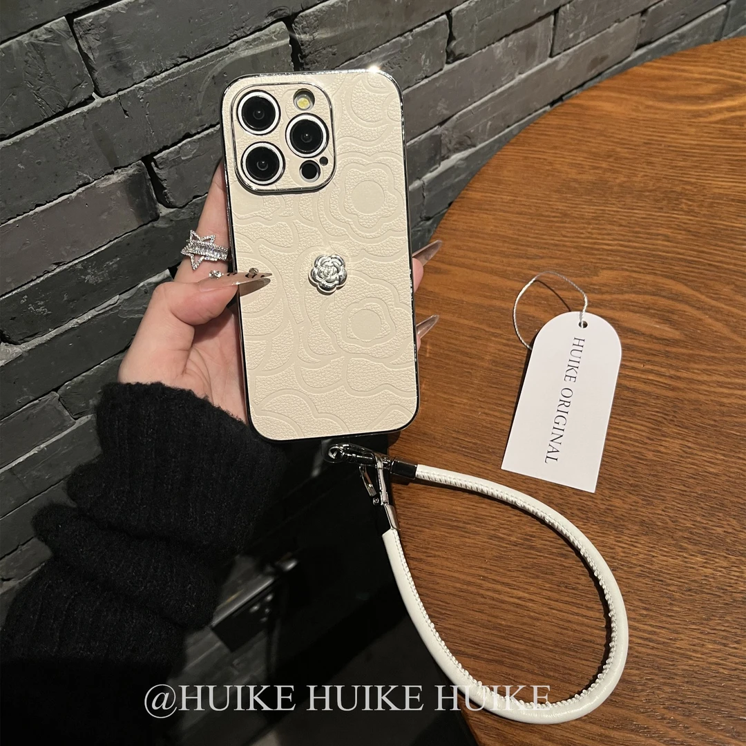 高级皮山茶花白色适用17苹果16手机壳iphone15/14/13promax小香风