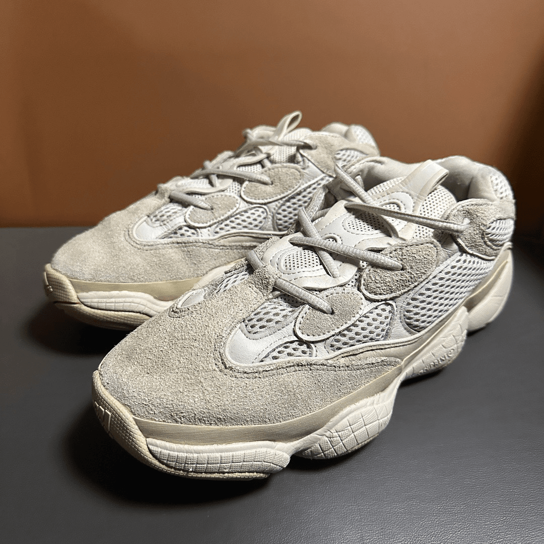 休闲鞋 9新 Yeezy500灰白 42.5码 无原盒 L0502