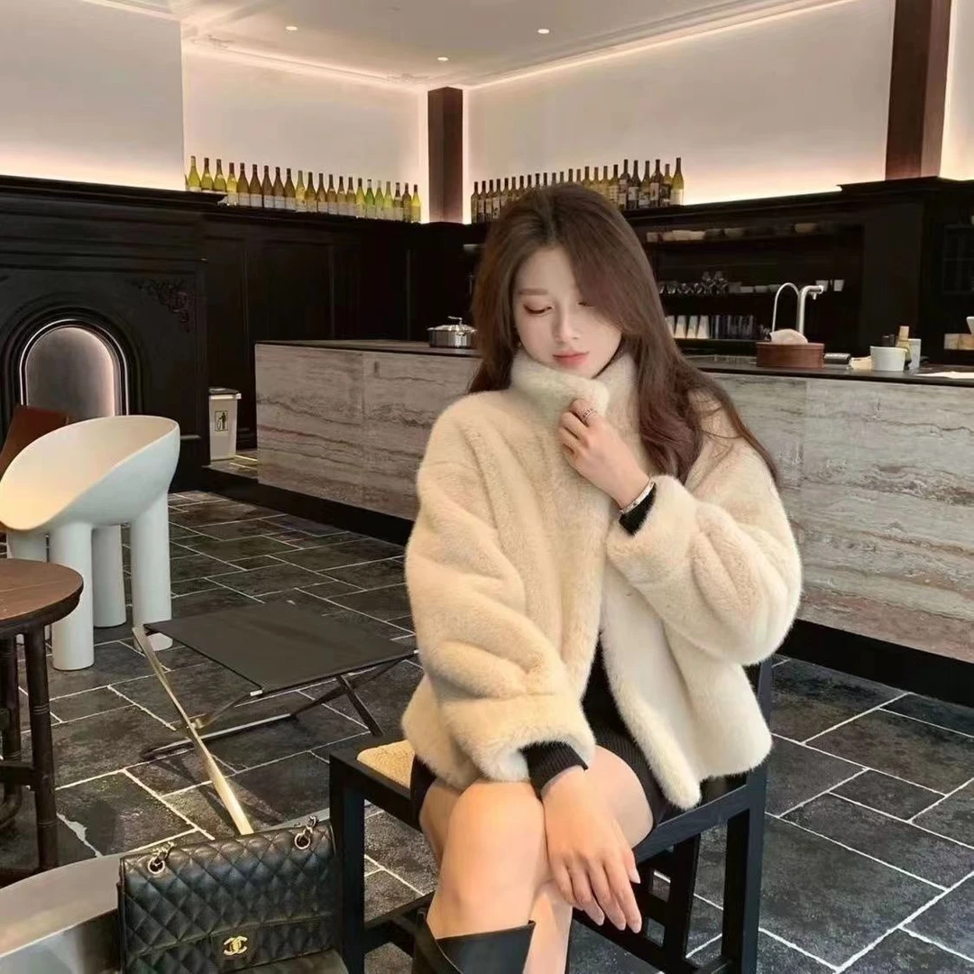 新款立领貂绒大衣女短款进口貂绒天鹅绒时尚简约外套女冬15