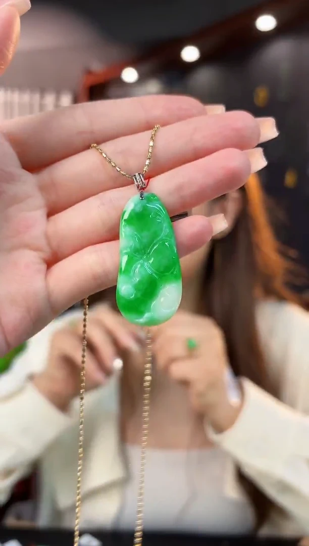 【闪购商品】翡翠吊坠(不含链)18K金镶嵌缅料A货/支持复检/一件