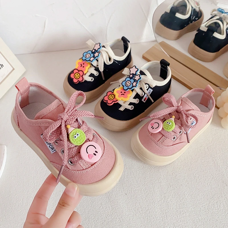 宝宝帆布鞋春秋新款韩版男童板鞋女童卡通布鞋软底幼儿园室内鞋