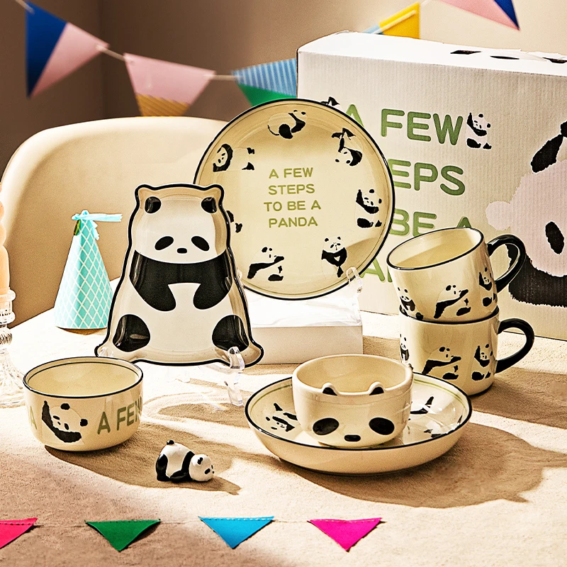 【摩登主妇】原创熊猫陶瓷餐具一人食可爱饭碗家用菜盘子套装七夕