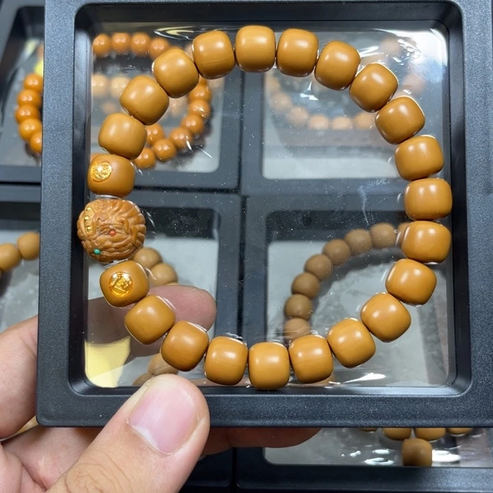 猴头核桃吊坠双标象神刑天豆腐块11mm龙岩3s级天花板
