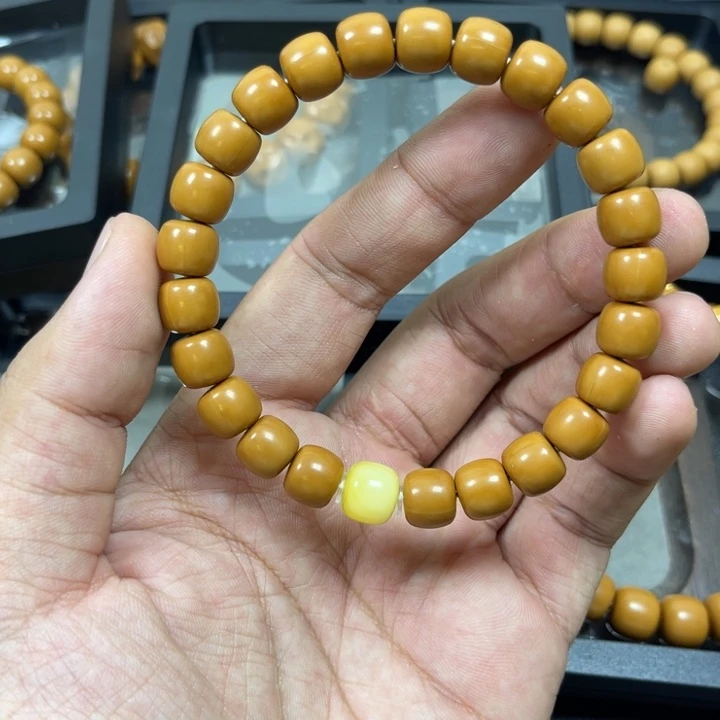 文玩核桃吊坠刑天豆腐块9.5mm凤仙3s级天花板