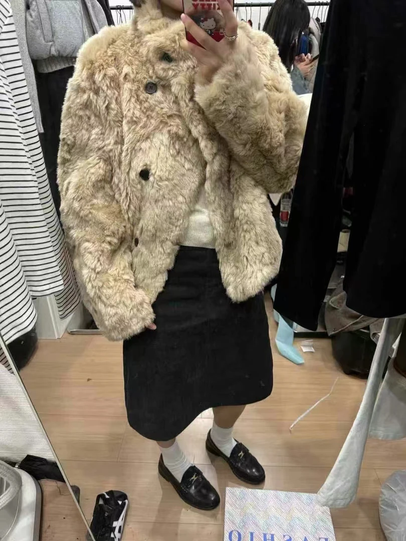 好美啊 很好看的慵懒复古毛毛外套