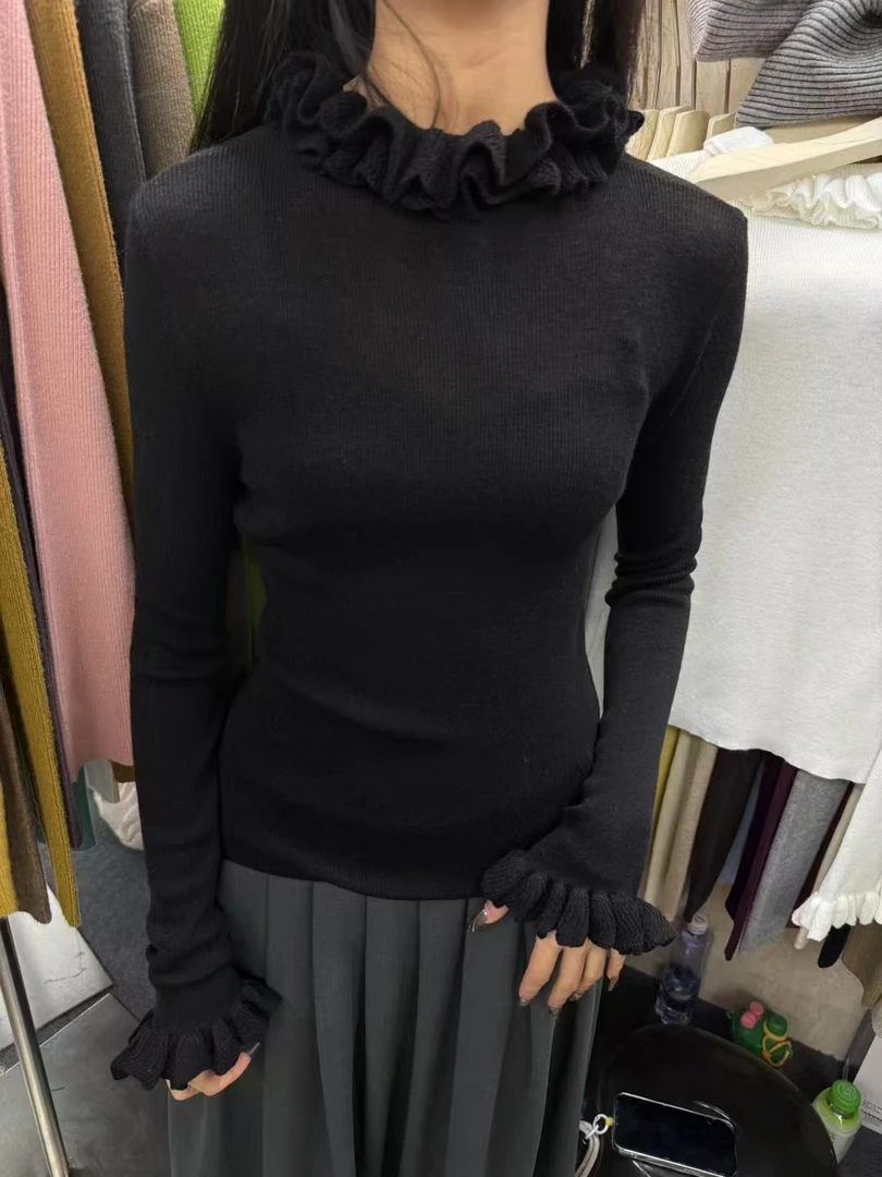 谢欧奈新款 袖口领口荷叶边很洋气 黑色针织打底衫