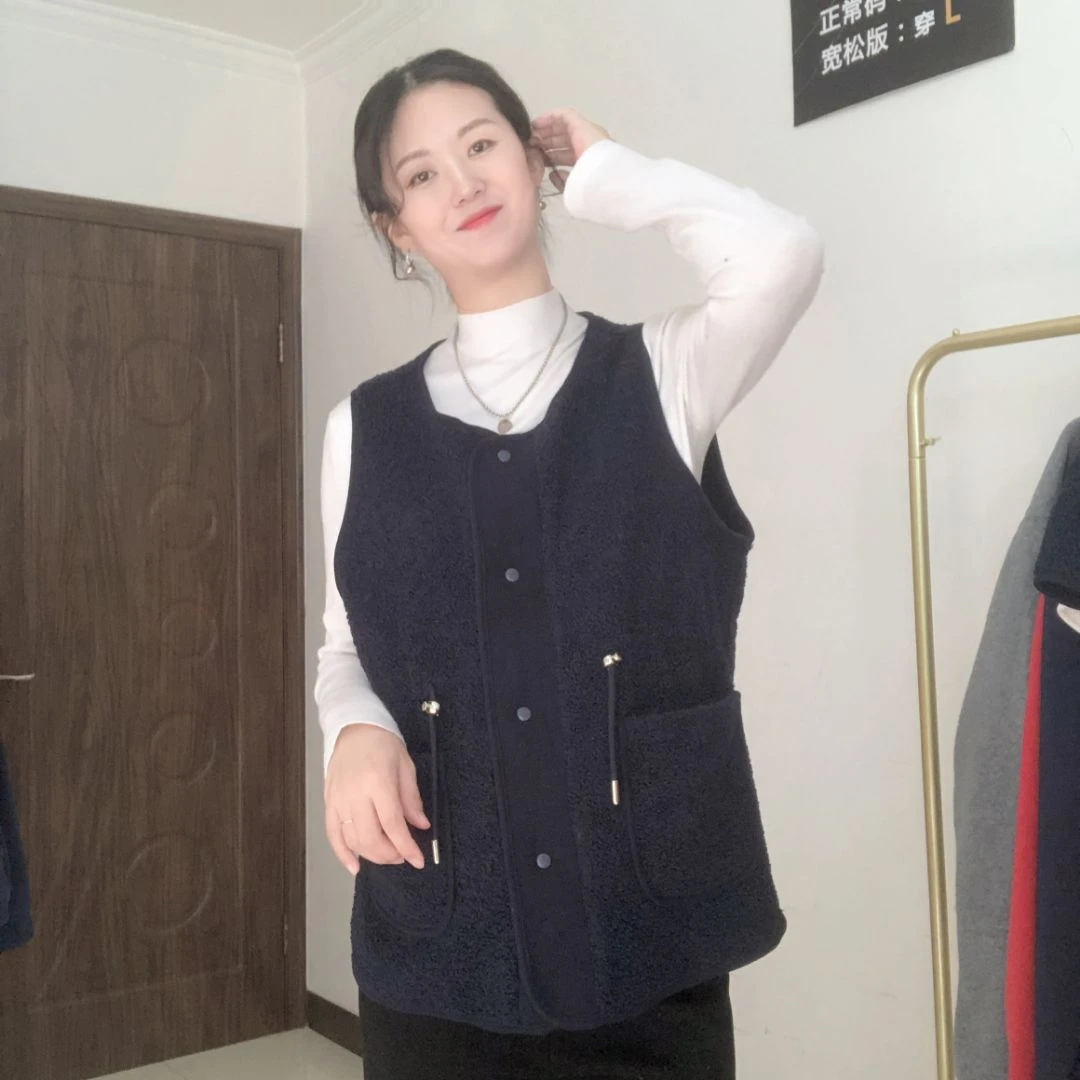 清库韩版时尚羊羔绒马甲加绒女装柔软亲肤保暖宽松百搭马夹