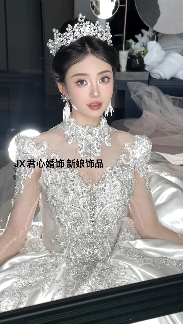 君心家 E409ete波浪纹珍珠奥钻王冠女王款奢华皇冠耳环套装