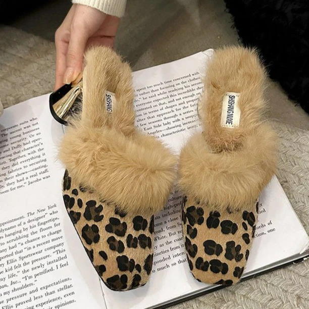 2025冬季新款粗跟女包头皮面毛毛半拖鞋外穿网红爆款百搭防滑时尚