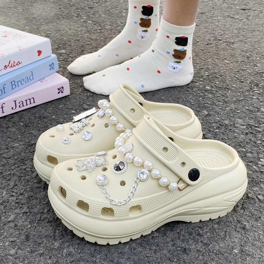 光轮洞洞鞋女款2024新款爆款高端时尚厚底外穿防滑明星同款洞洞鞋