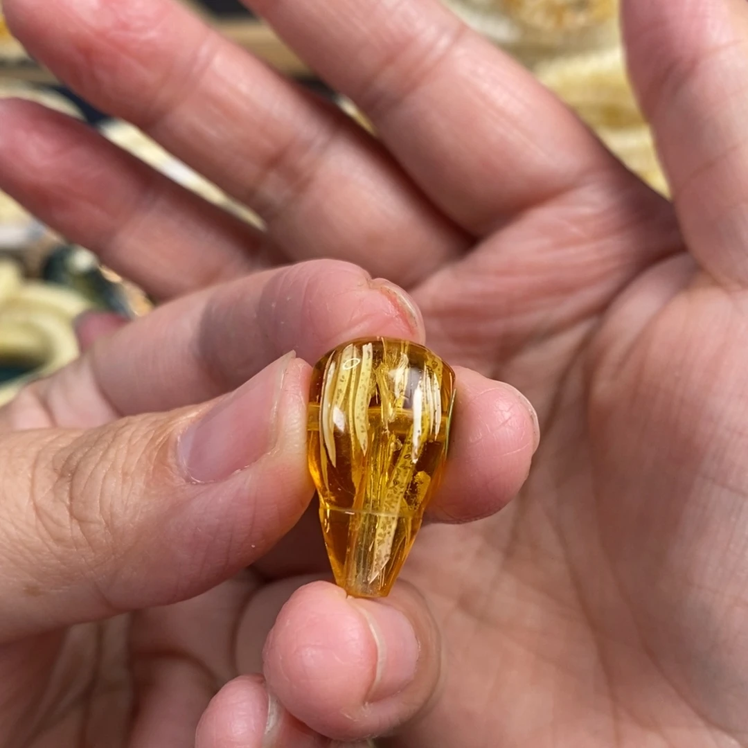 琥珀裸石未镶嵌拉丝纹三通12