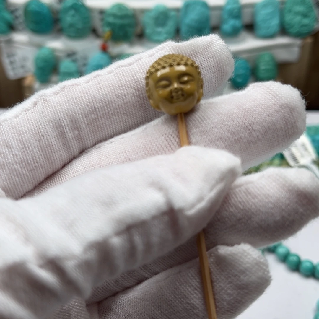 绿松石雕刻宝宝佛头未镶嵌