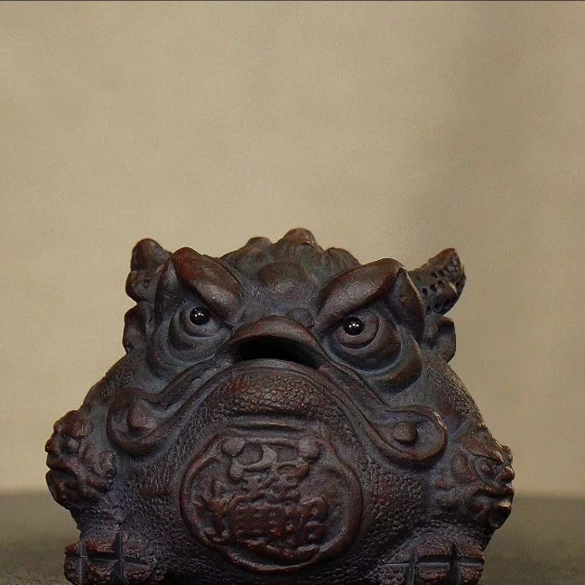 宜兴紫将军龙蟾茶宠（大）