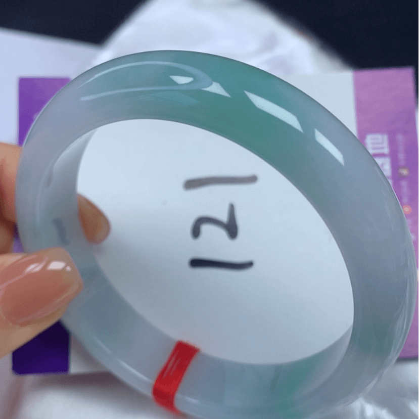 【闪购商品】翡翠手镯未镶嵌56+