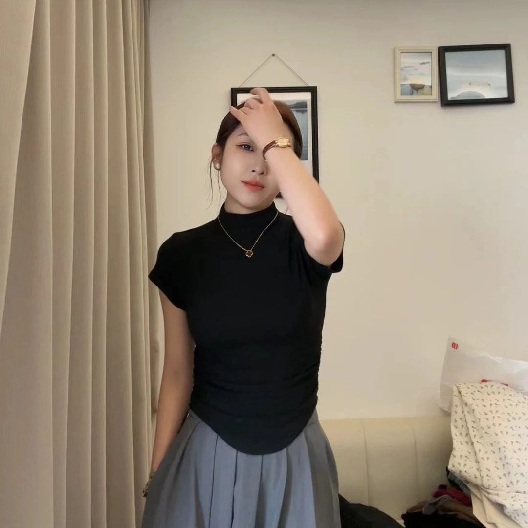 仲大钱百搭纯色半高领简约短袖T恤女显瘦显胸大设计感修身辣妹