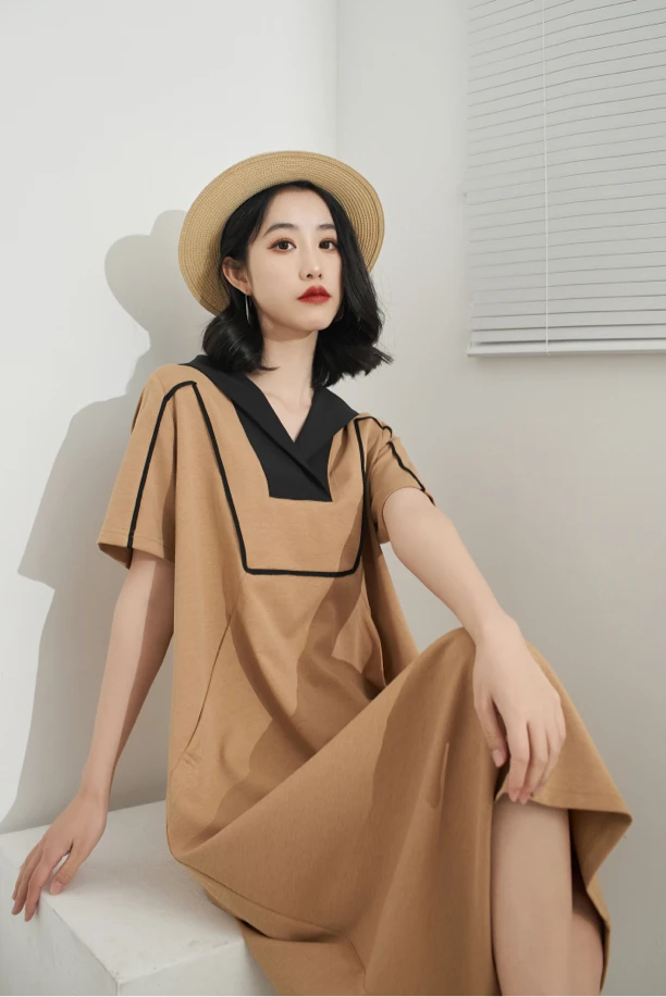 长款显瘦连衣裙