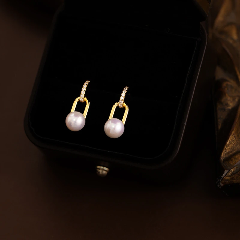 925银仿珍珠耳饰 新款锆石耳钉s925银小巧高级耳坠气质款