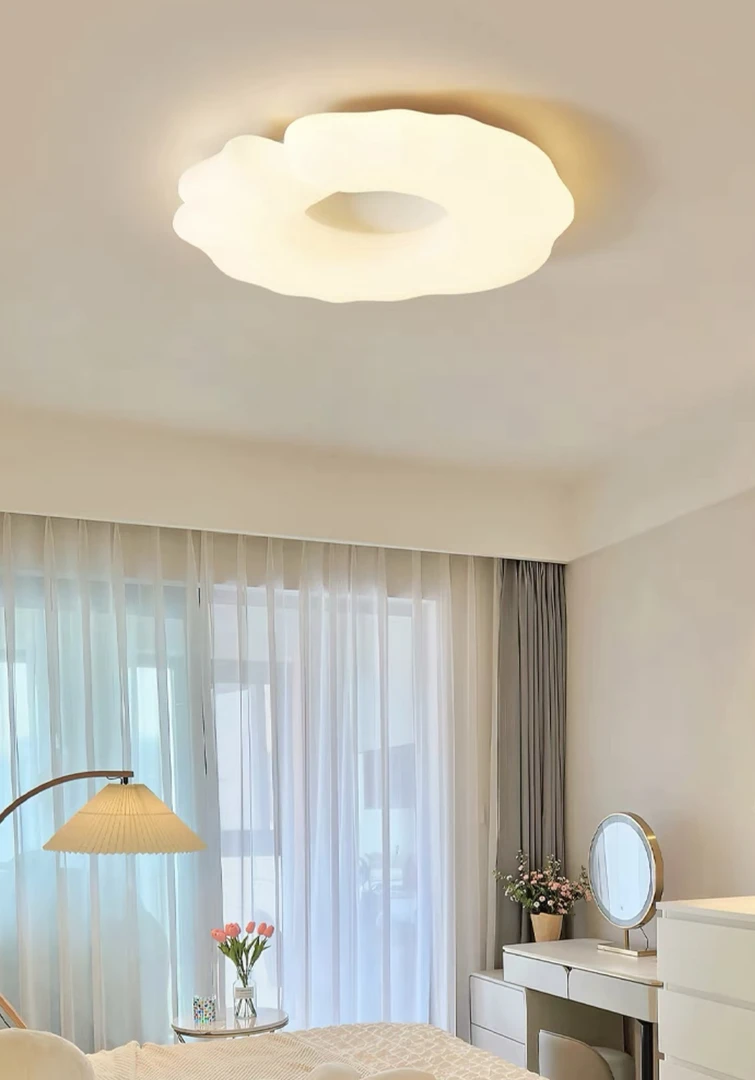 奶油风吸顶灯卧室温馨护眼书房灯现代简约全光谱