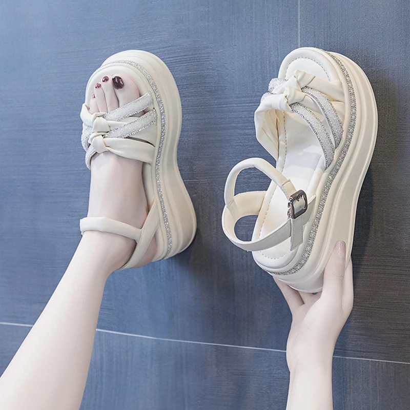 厚底增高跟罗马凉鞋女士时装2025年夏季新款爆网红松糕坡跟运动