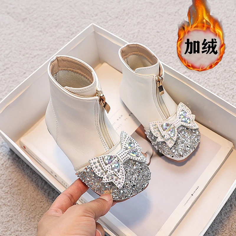 女童靴子秋冬季加绒皮靴2024新款水晶短靴公主马丁靴春秋儿童单靴