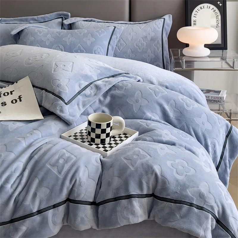 冬季欧式高克重保暖雕花牛奶绒四件套双面绒床单款加绒加厚防静电