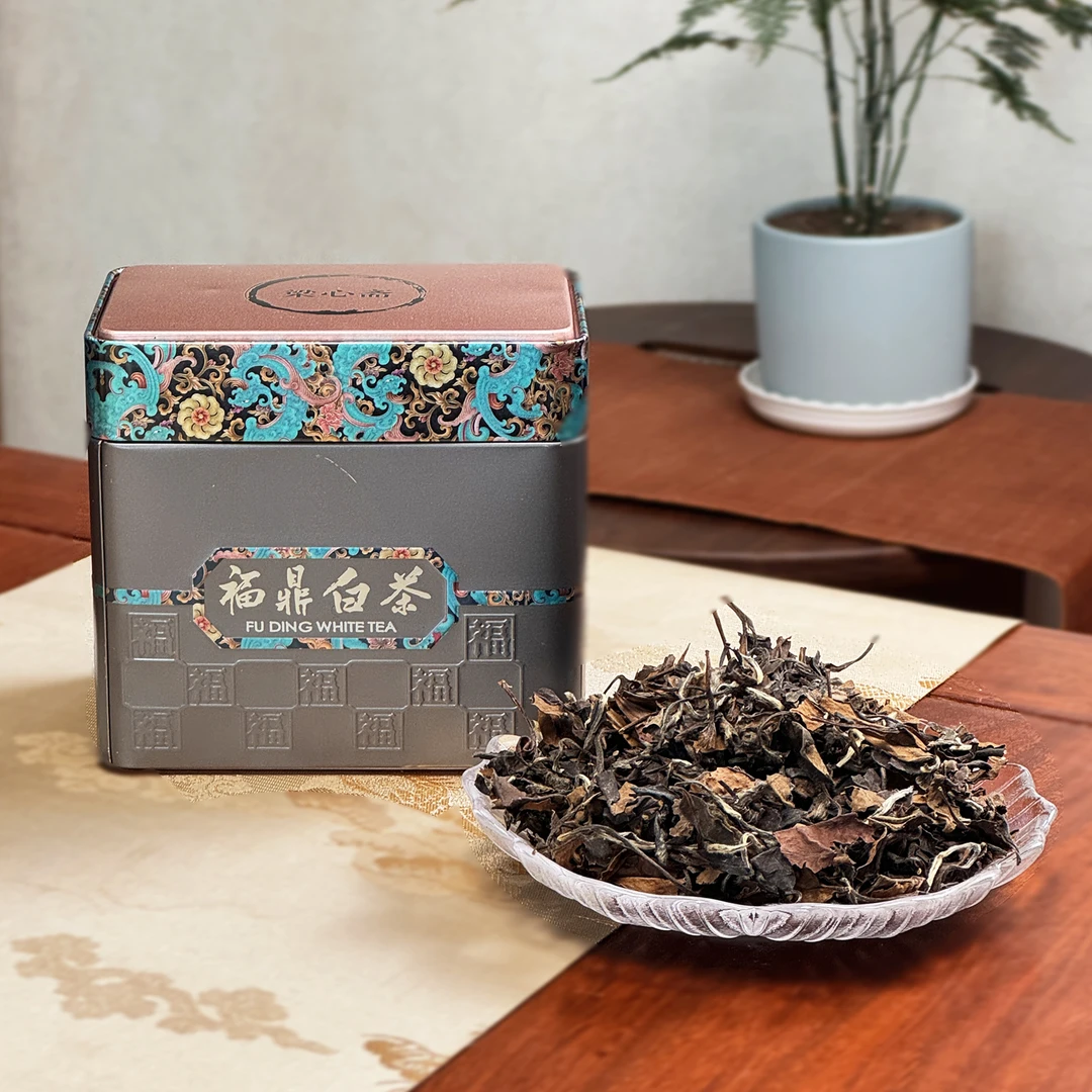 2009年老贡眉白茶 福鼎白茶散茶 礼盒装 自然竹笾日晒