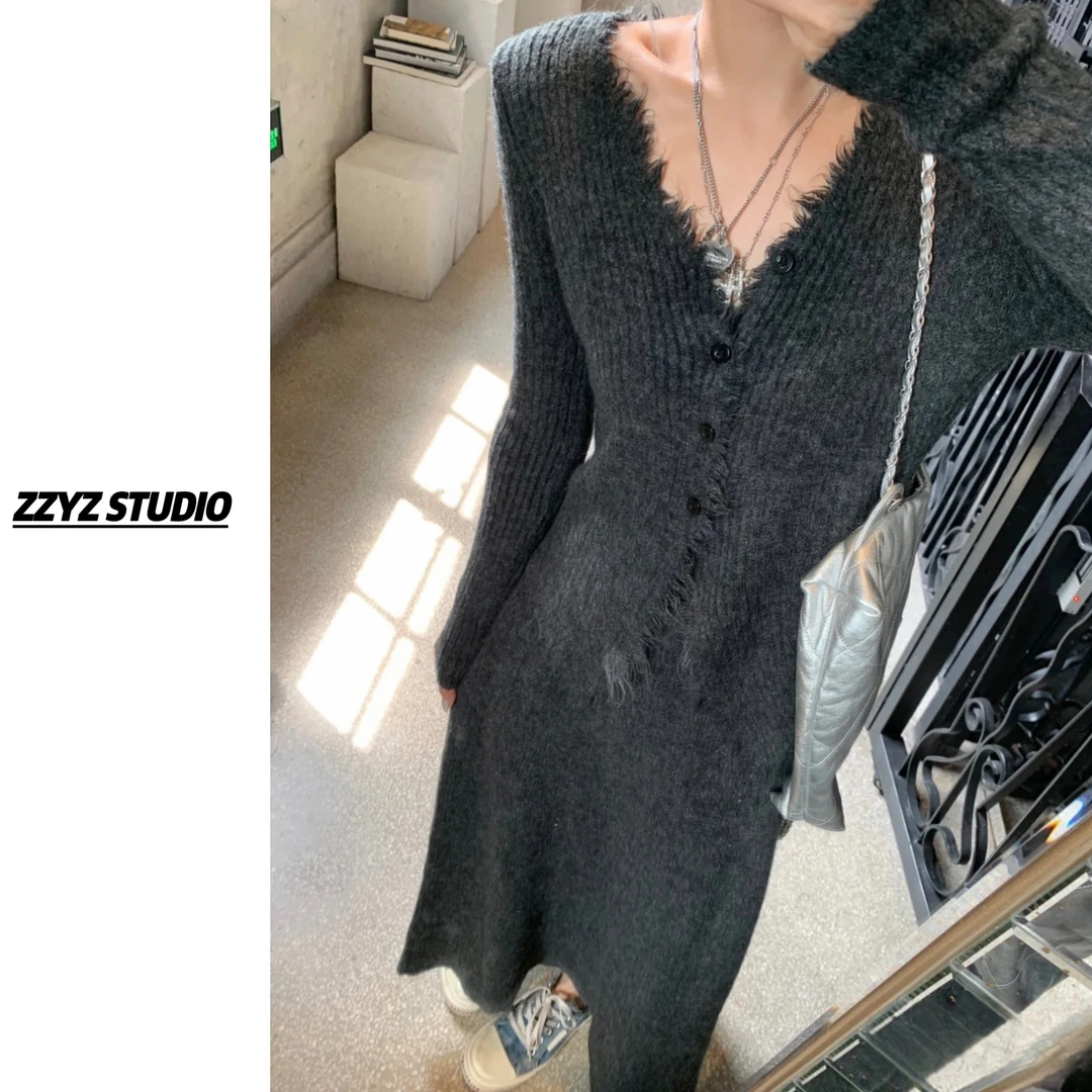 “孤傲清冷感”氛围气质v领毛边软糯针织开衫上衣➕半身长裙套装