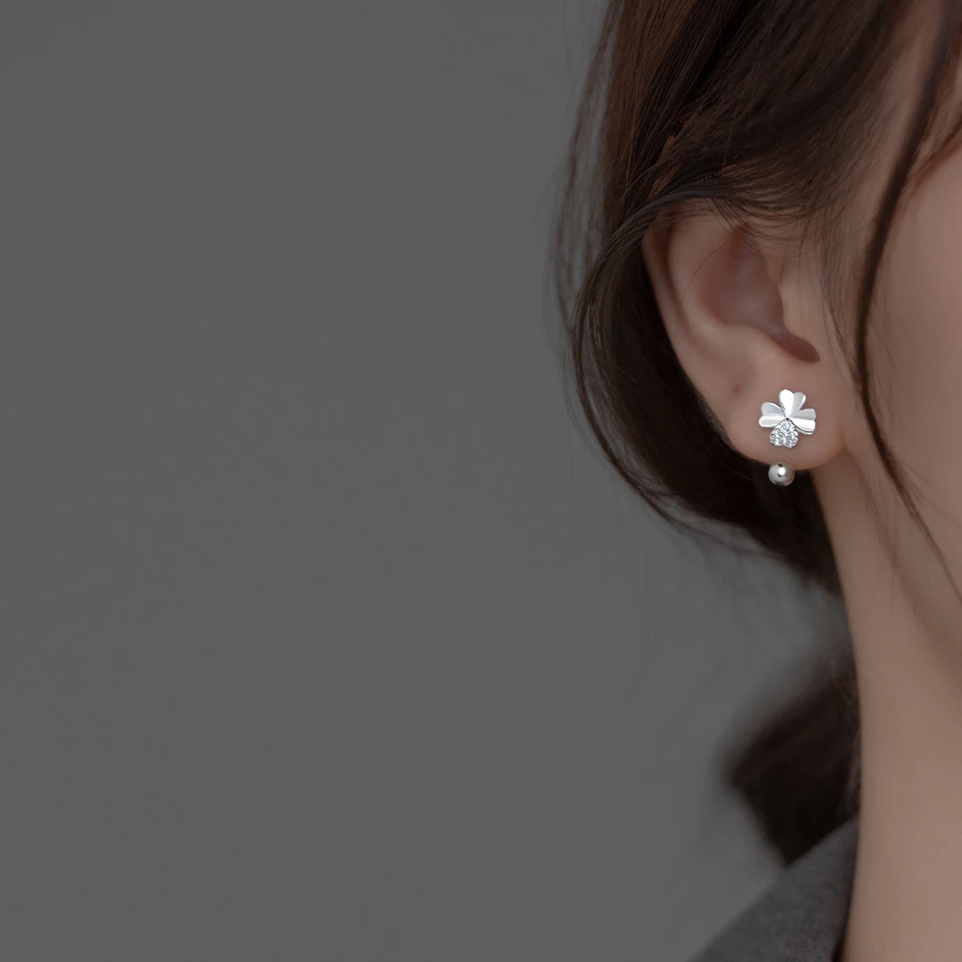足银耳饰 四叶草耳环个性时尚花朵设计精致养耳银耳钉甜美夏季