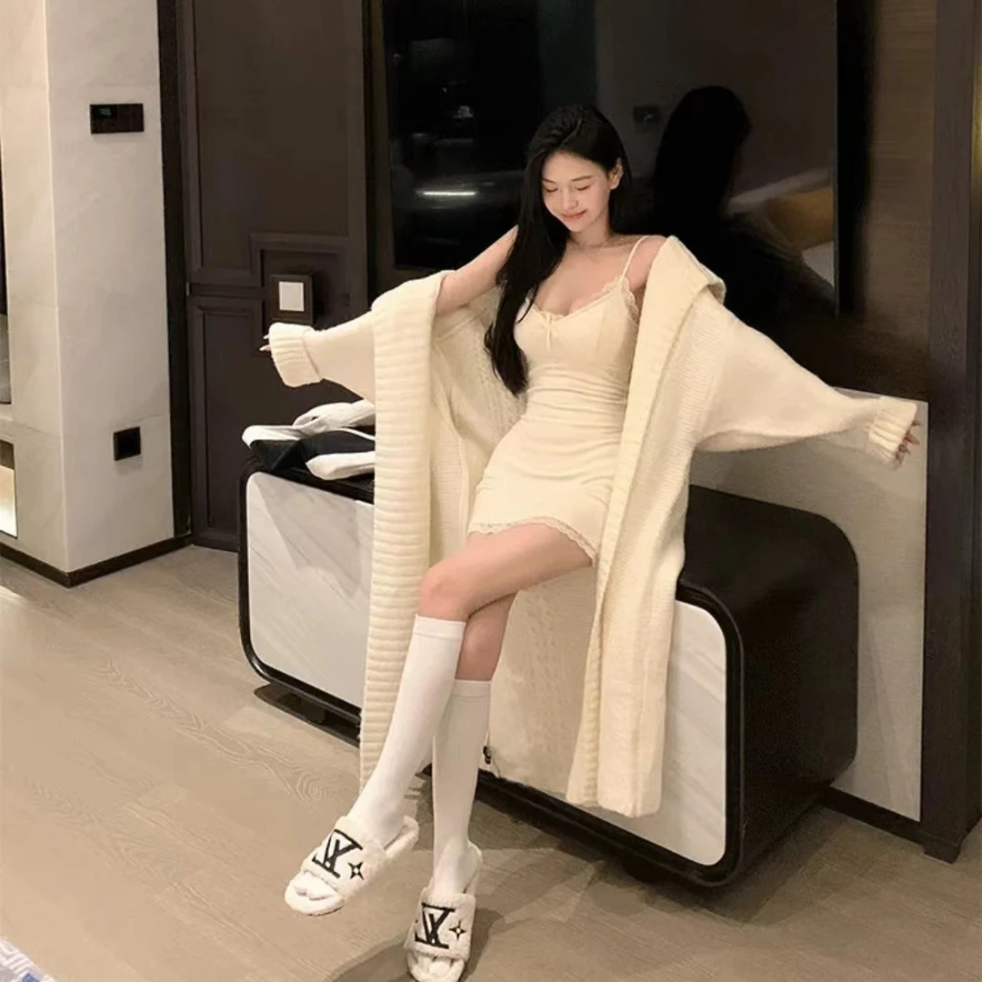 秋季新款慵懒风网红时尚显瘦毛衣