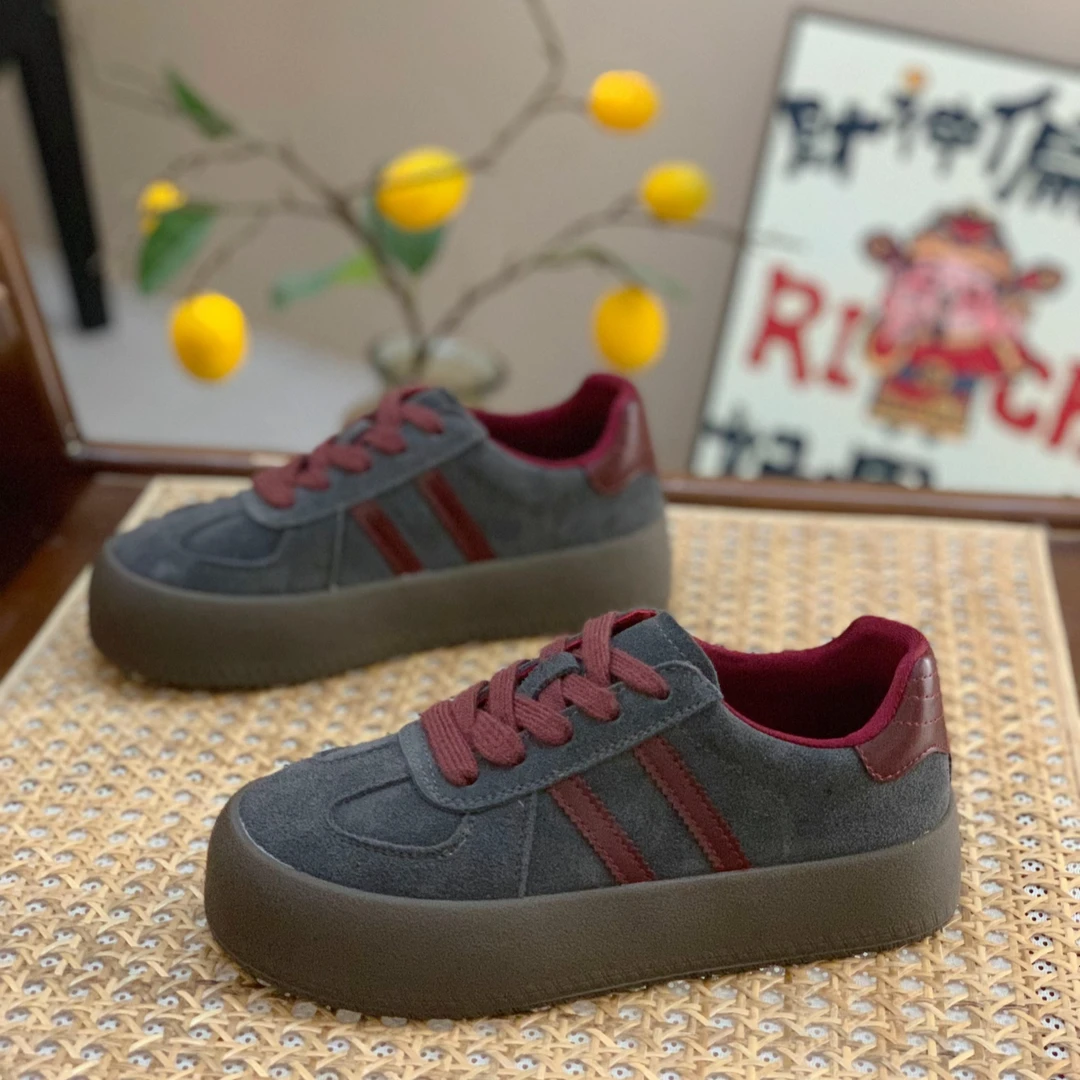 厚底德训鞋女2025秋季新款爆款真皮小白鞋复古红色阿甘鞋运动板鞋