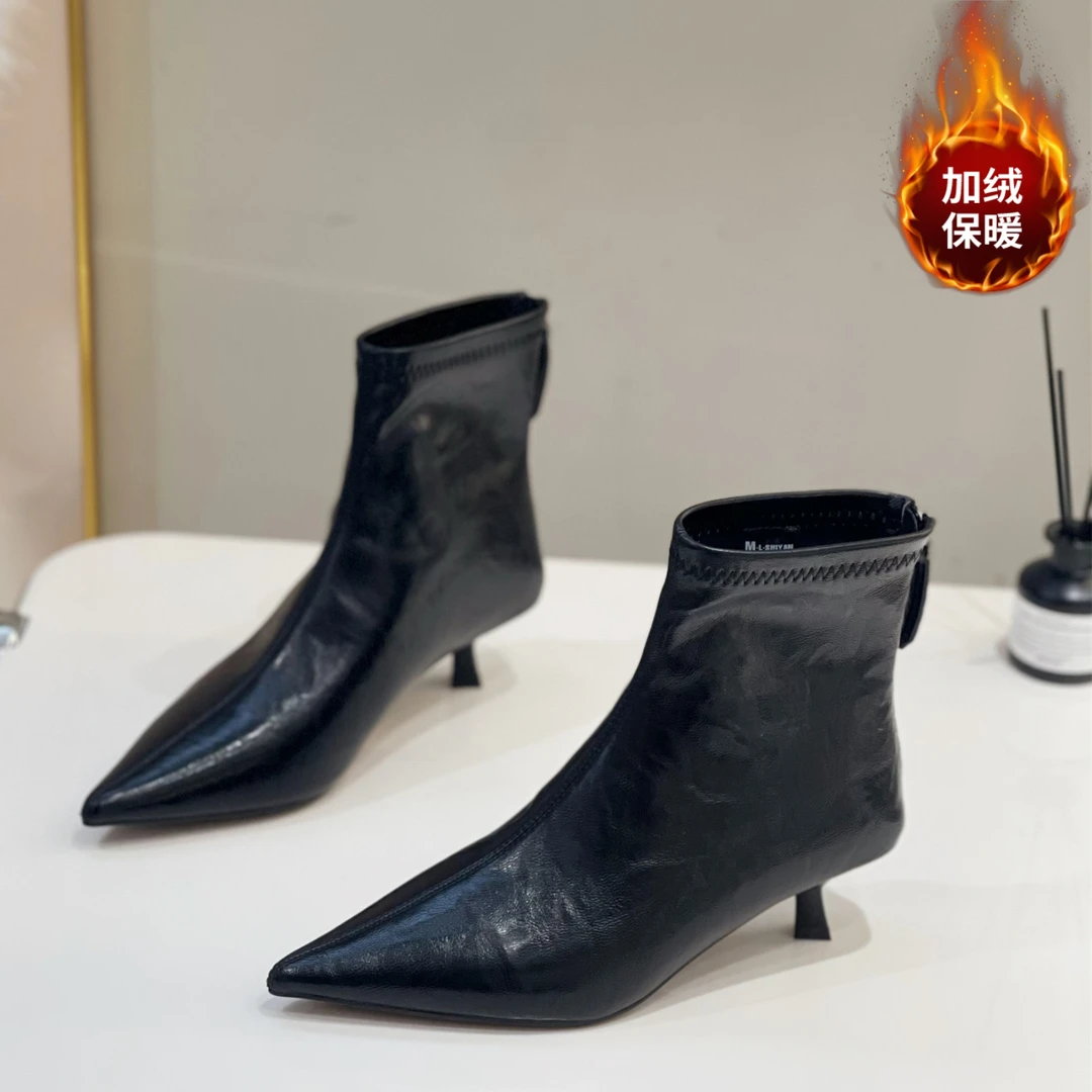 尖头瘦瘦靴女细跟性感气质短靴2025新款配裙子加绒复古高跟时装靴