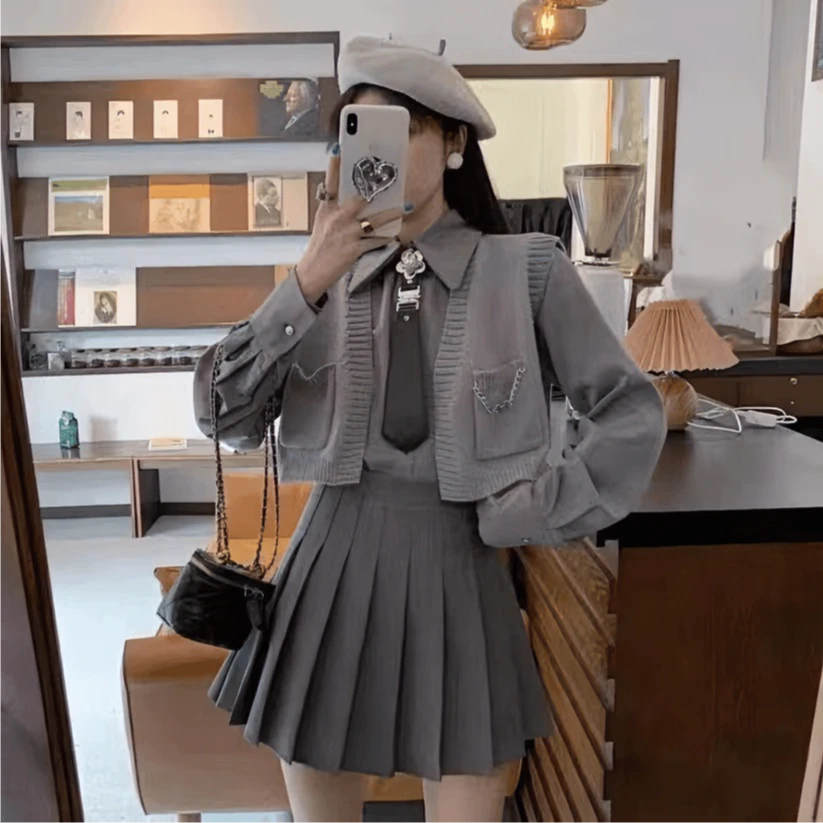 【品质专属】秋季套装女2025新款学院风减龄针织披肩衬衫百褶裙套装