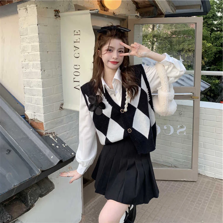 【品质专属】春季套装女小香风针织毛衣马甲背心衬衫减龄百褶裙套装