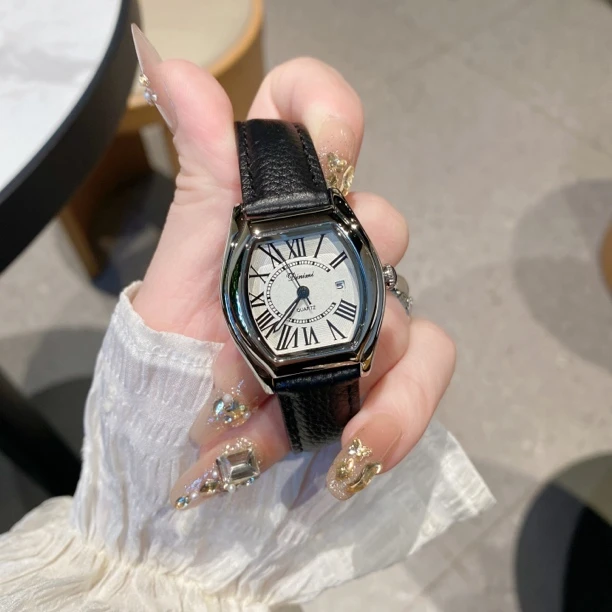 【Dinimi】简约气质女士手表夜光日历酒桶形轻奢复古百搭时尚腕表