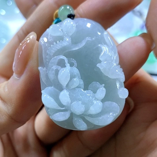 翡翠颈饰未镶嵌天然翡翠A货吊坠