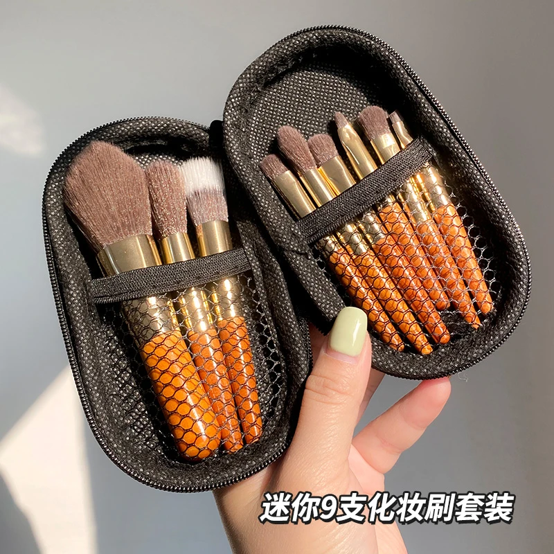 迷你9支化妆套刷学生软毛化妆刷推荐腮红眼线刷美妆工具便携小套