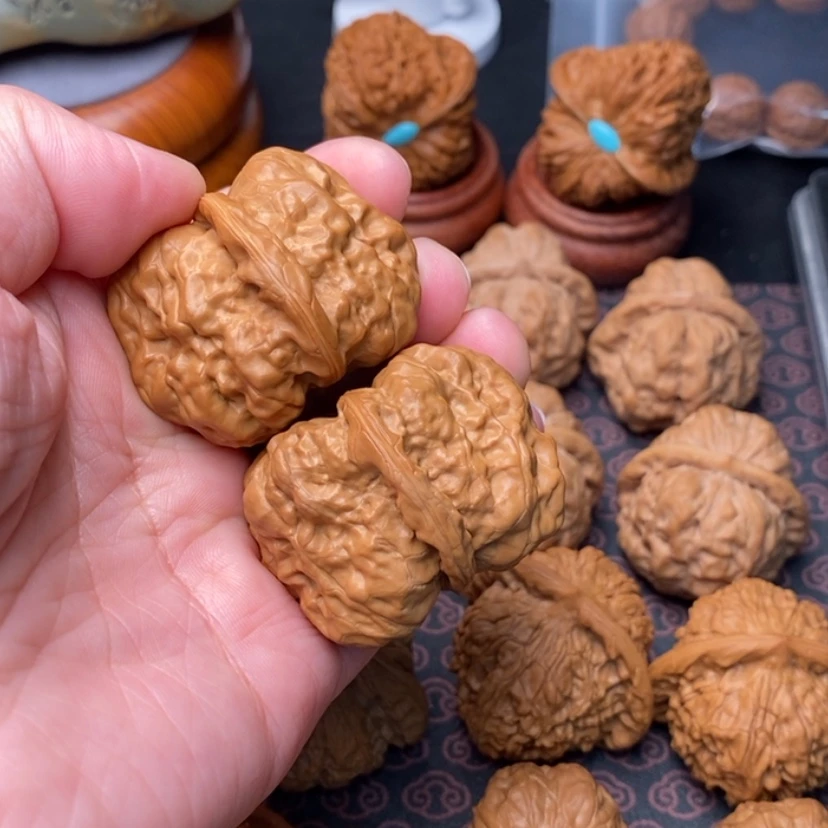 【闪购商品】文玩核桃吊坠达