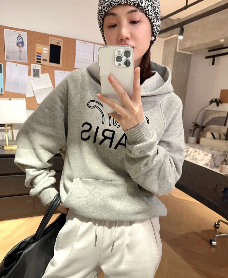 《时髦一整秋冬的蜜桃绒卫衣》连帽长袖加绒印花秋季时尚休闲宽松
