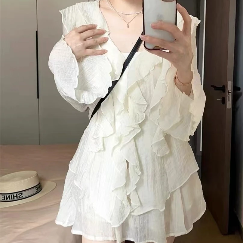 【九九家】名媛风气质V领雪纺衬衫女高级感减龄荷叶边喇叭袖上衣