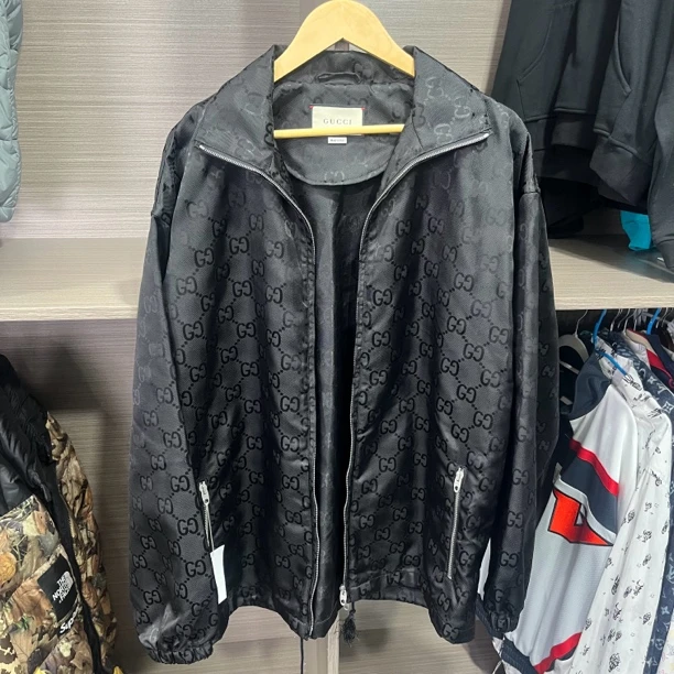 99新Gucci古驰满印夹克  44码