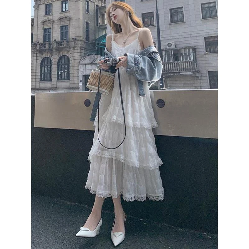 白色吊带裙连衣裙女夏长裙子蕾丝超仙ins法式海边度假初恋裙宽松
