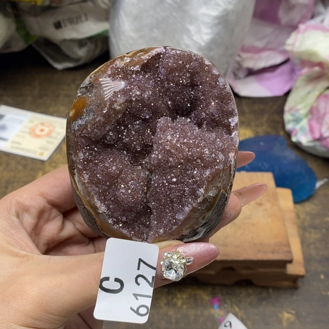 水晶乌拉圭未镶嵌