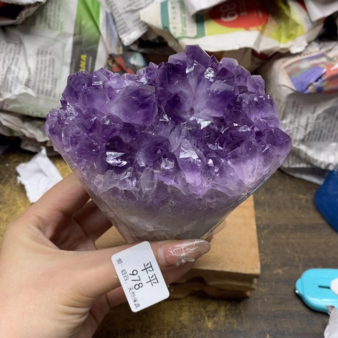 紫晶乌拉圭未镶嵌