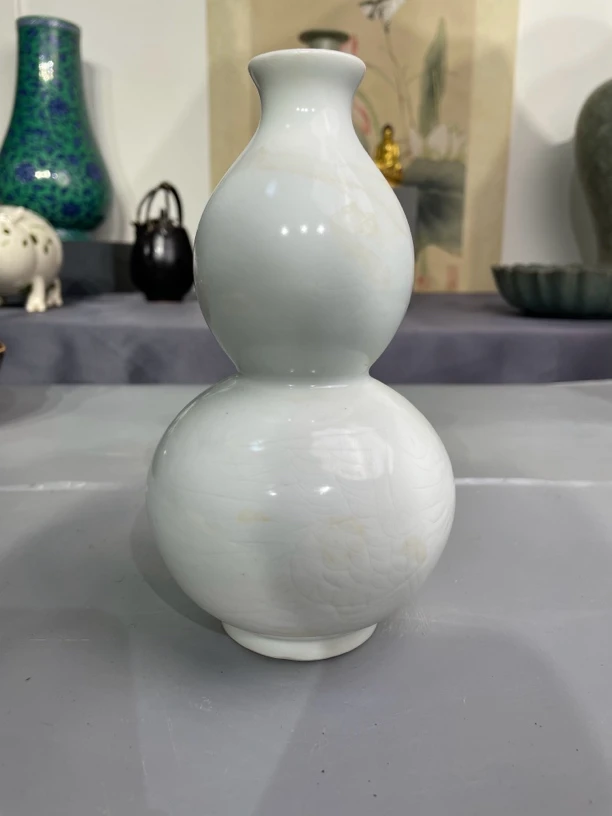 定窑陶瓷摆件手工